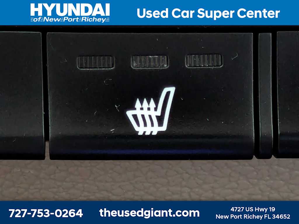 Thumbnail: 2020 Hyundai Tucson - 25