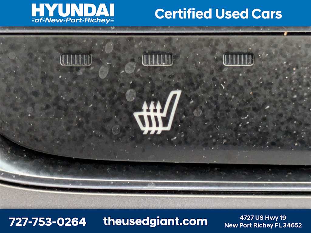 Thumbnail: 2015 Hyundai Sonata - 23