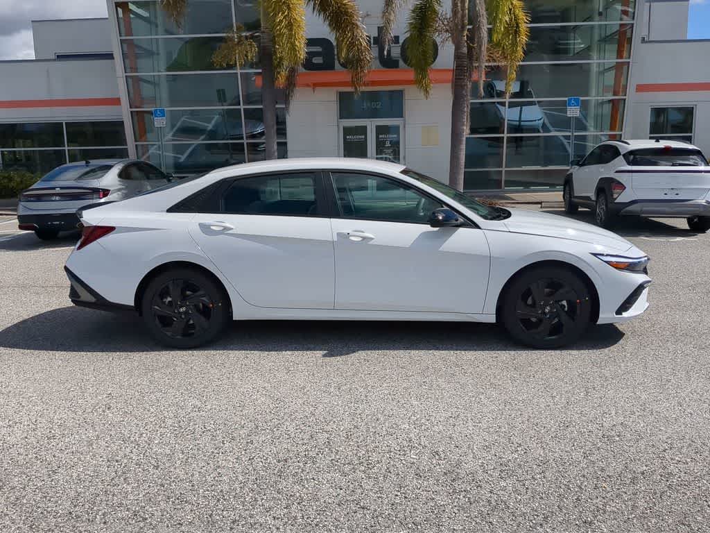 Thumbnail: 2026 Hyundai Elantra - 8