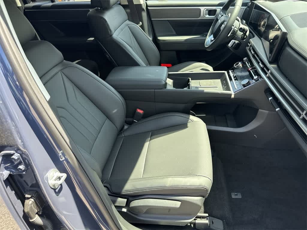 Thumbnail: 2025 Hyundai Santa Fe - 22