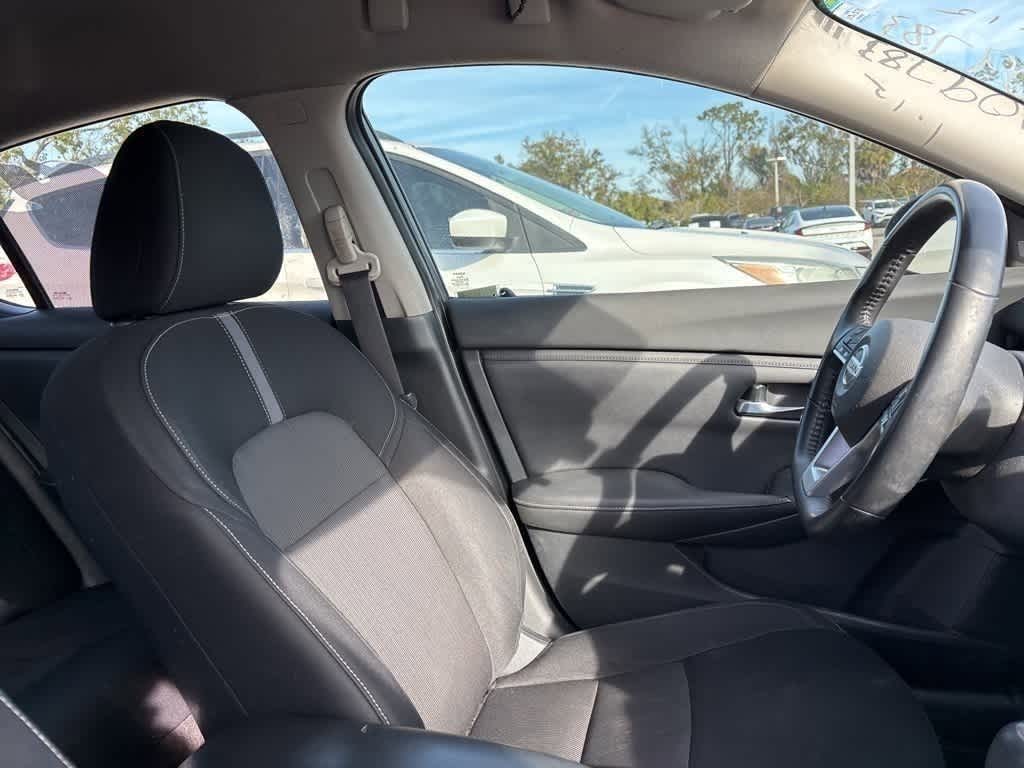 Thumbnail: 2021 Nissan Sentra - 8