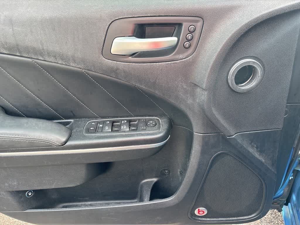 Thumbnail: 2015 Dodge Charger - 11