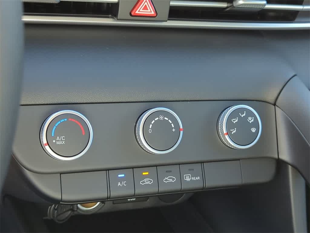 Thumbnail: 2026 Hyundai Elantra - 30