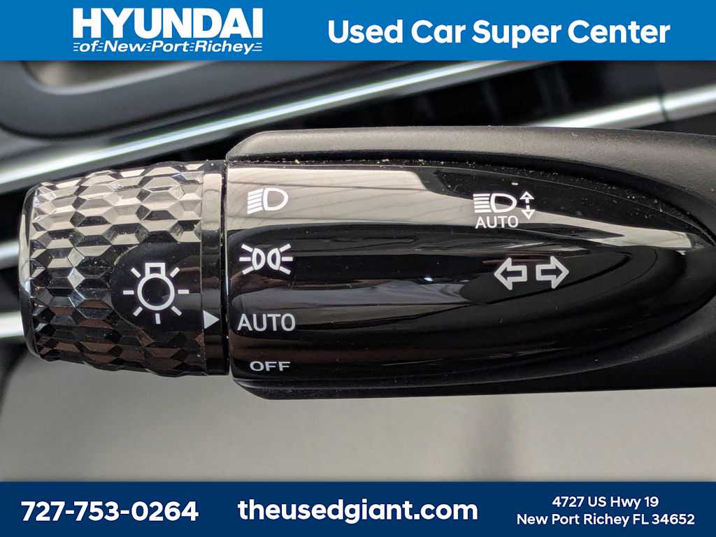 Thumbnail: 2025 Hyundai Elantra - 27
