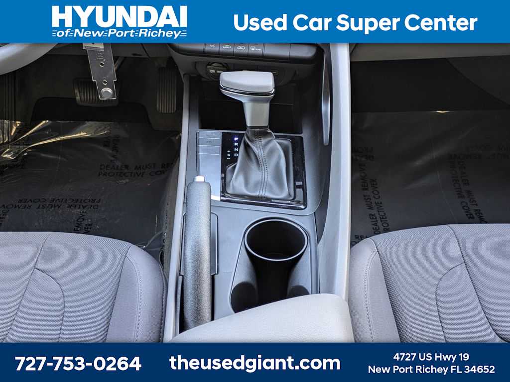 Thumbnail: 2025 Hyundai Elantra - 19