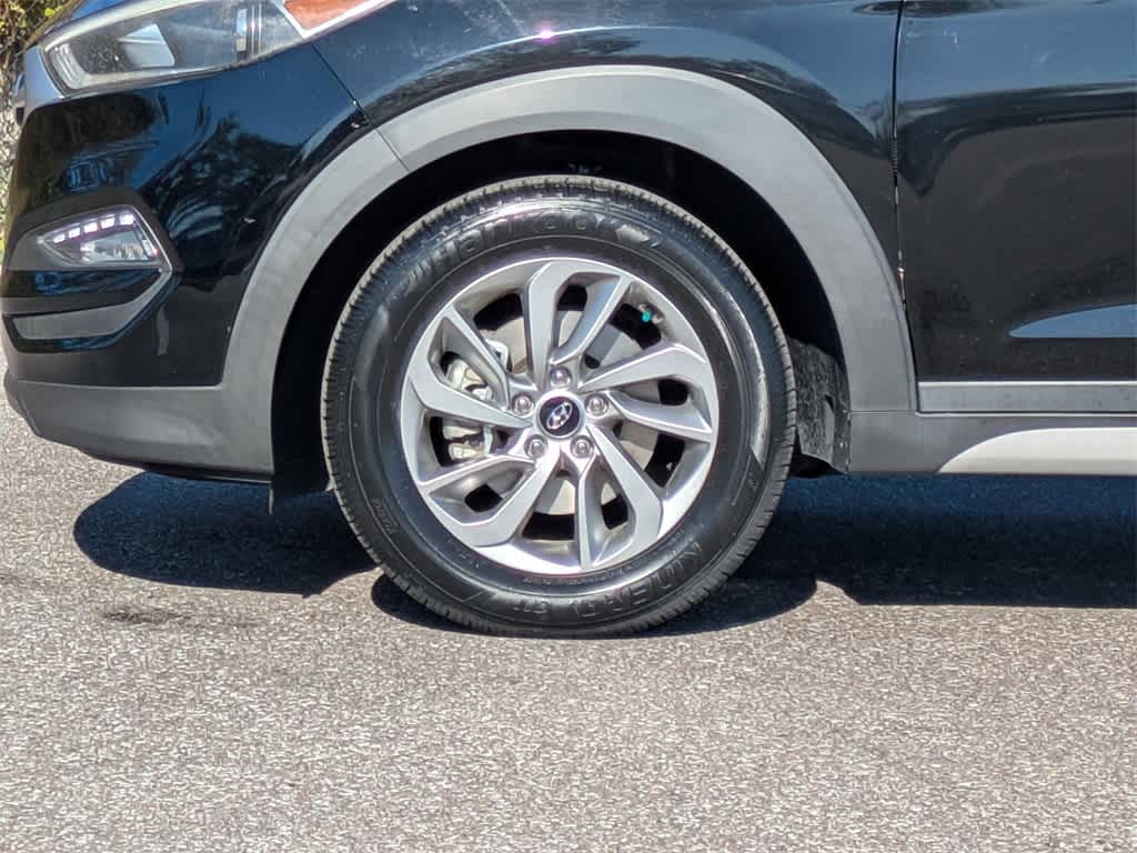 Thumbnail: 2018 Hyundai Tucson - 10