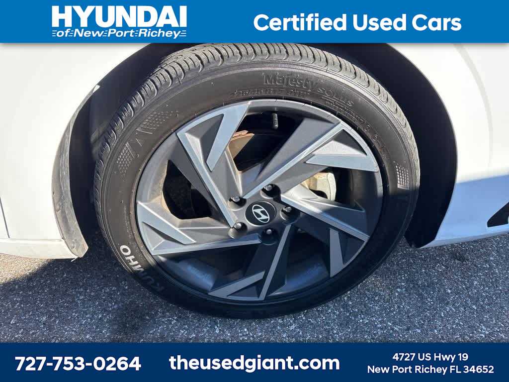 Thumbnail: 2025 Hyundai Elantra - 5