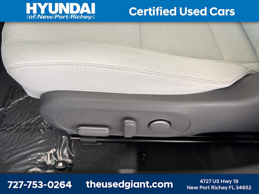 2024 Hyundai Kona SEL 20