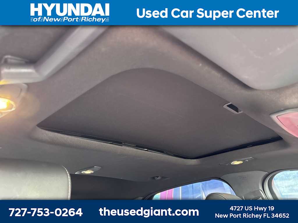 Thumbnail: 2013 Ford Focus - 10