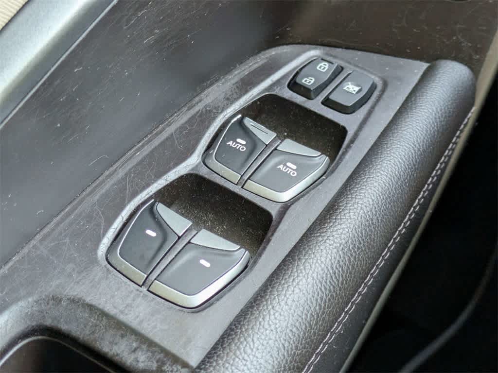 Thumbnail: 2017 Hyundai Santa Fe - 28