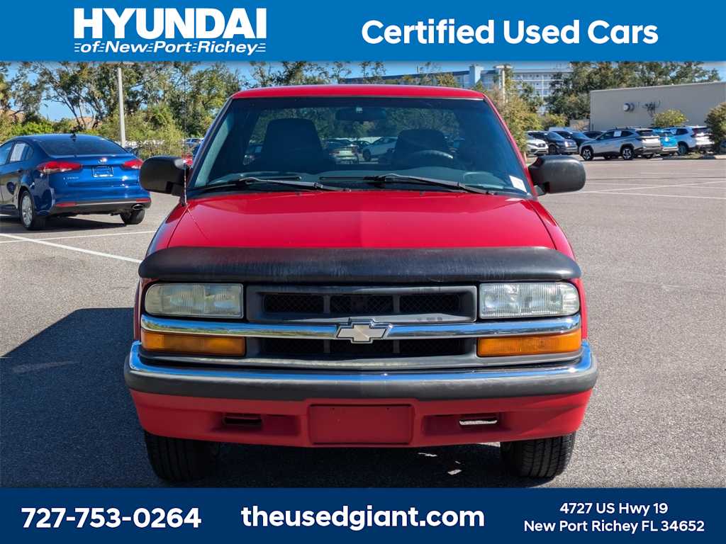 Thumbnail: 2002 Chevrolet S-10 - 8