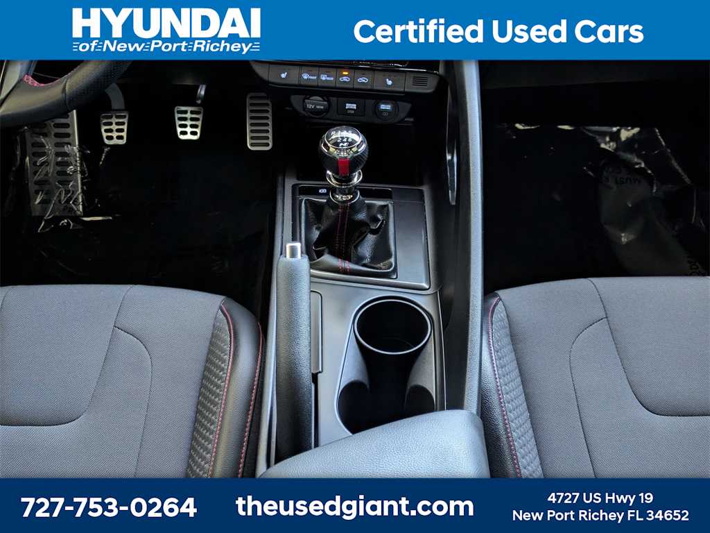 Thumbnail: 2022 Hyundai Elantra - 19