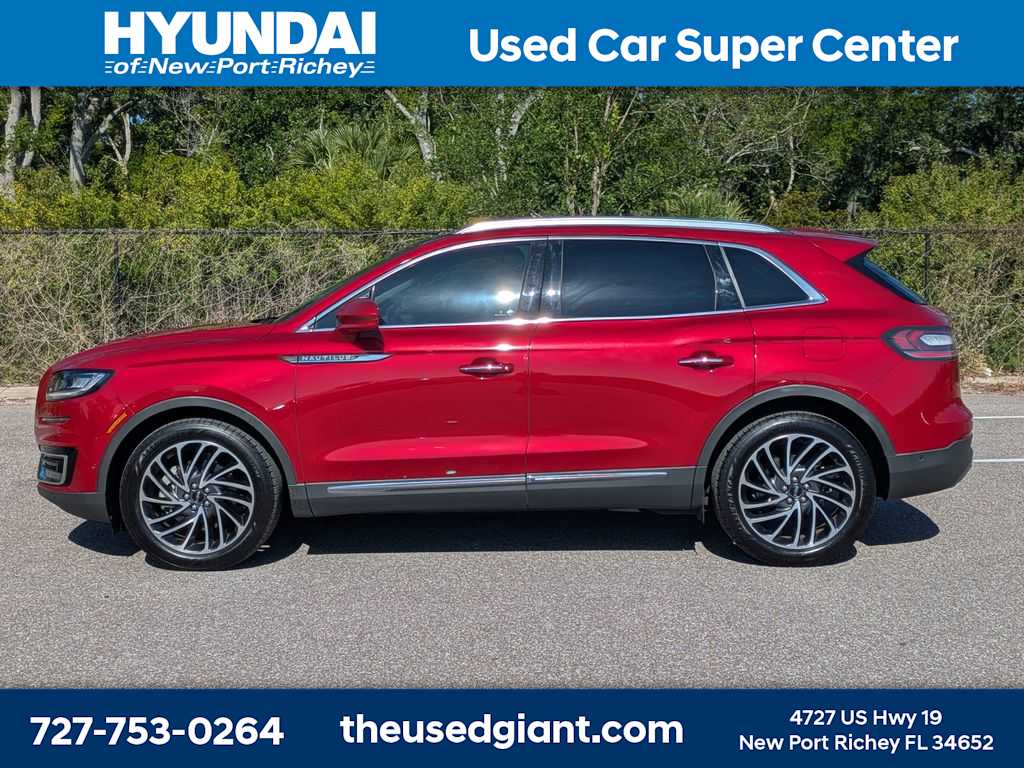 Thumbnail: 2020 Lincoln Nautilus - 2