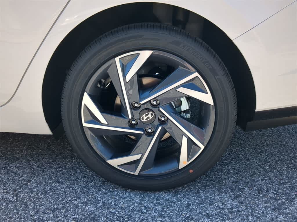 Thumbnail: 2026 Hyundai Elantra - 13