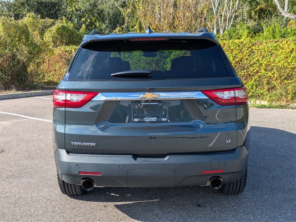 Thumbnail: 2020 Chevrolet Traverse - 4