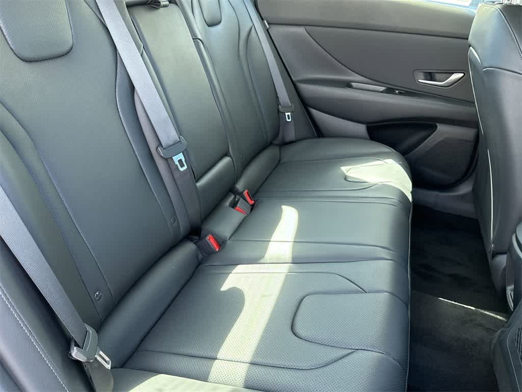 Thumbnail: 2025 Hyundai Elantra - 22