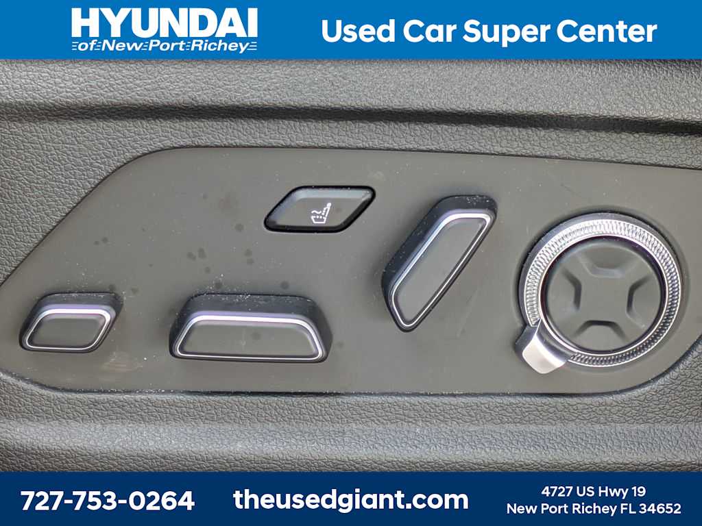 Thumbnail: 2024 Hyundai Palisade - 27