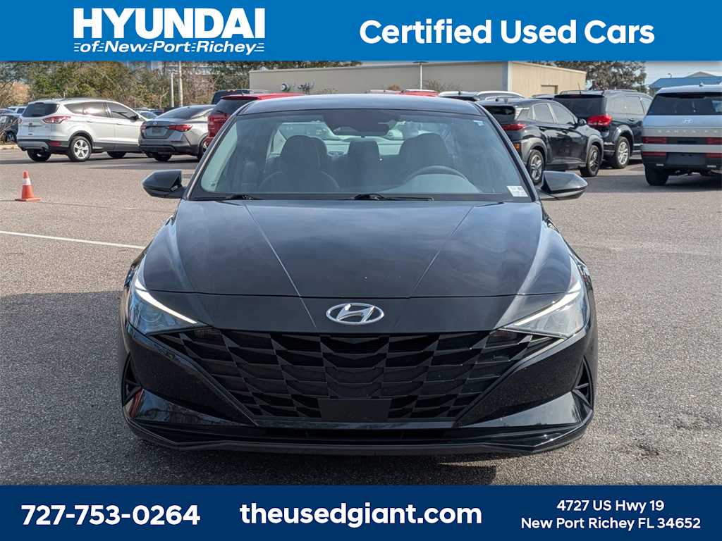 Thumbnail: 2023 Hyundai Elantra - 8