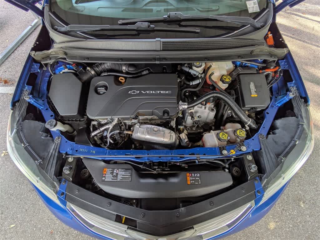 Thumbnail: 2017 Chevrolet Volt - 12