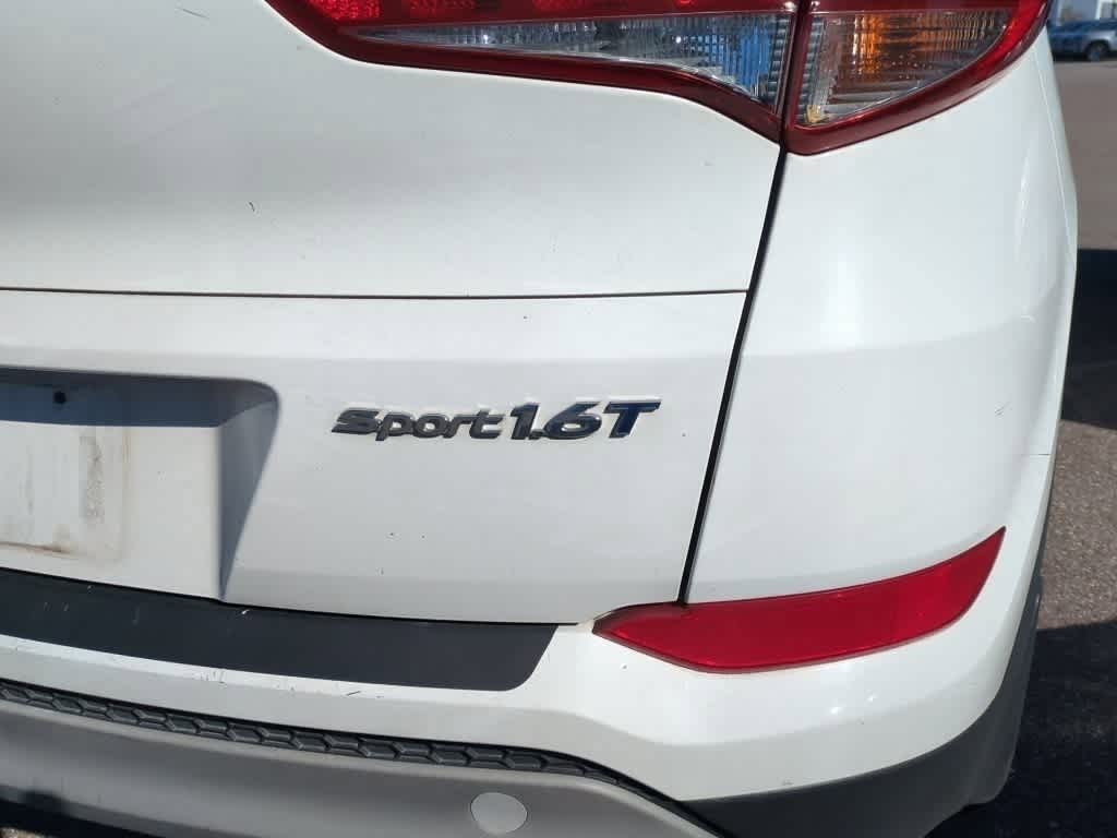 Thumbnail: 2017 Hyundai Tucson - 6