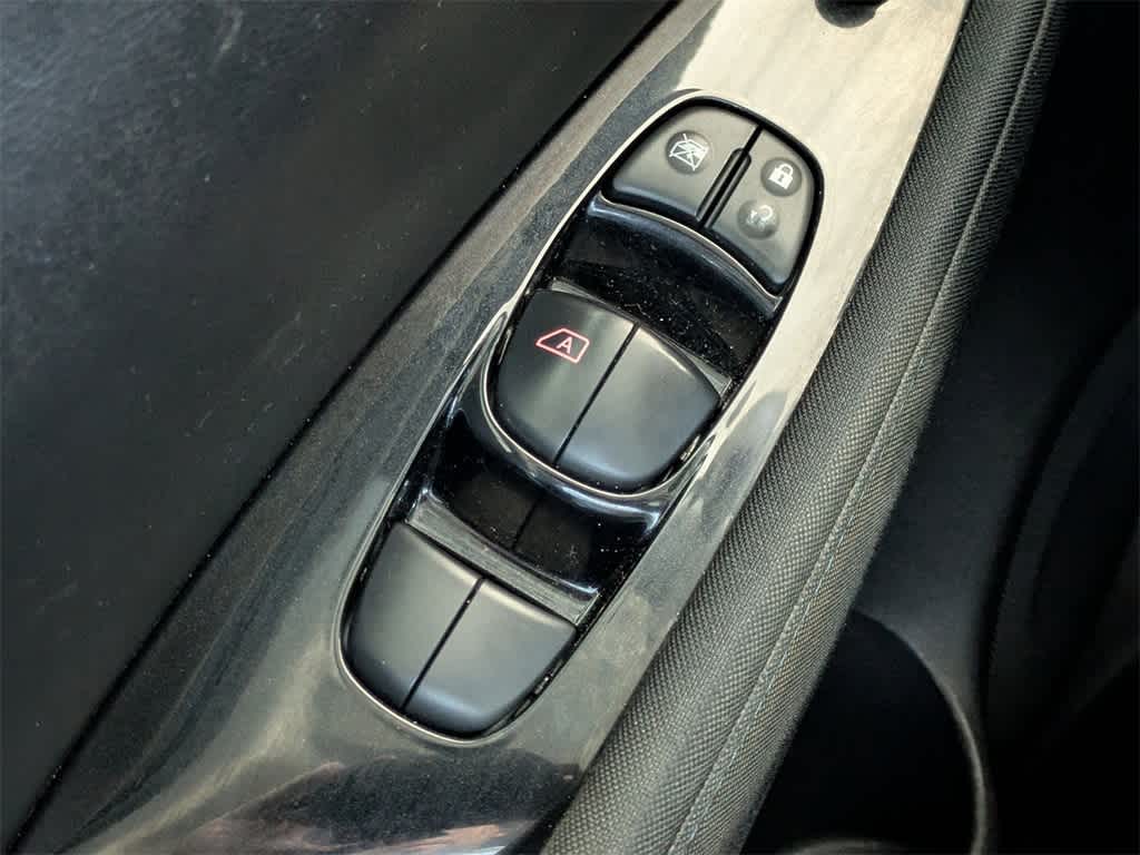 Thumbnail: 2018 Nissan Leaf - 30