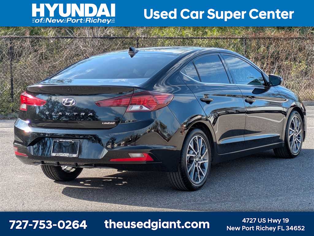 Thumbnail: 2019 Hyundai Elantra - 5