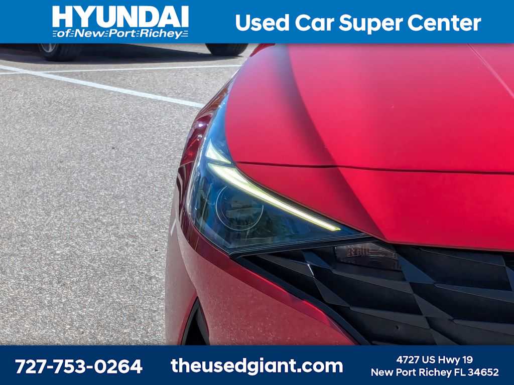 Thumbnail: 2023 Hyundai Elantra - 9