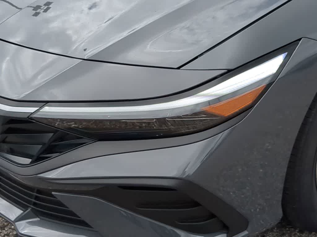 Thumbnail: 2025 Hyundai Elantra - 11