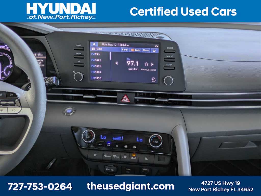 Thumbnail: 2023 Hyundai Elantra - 18