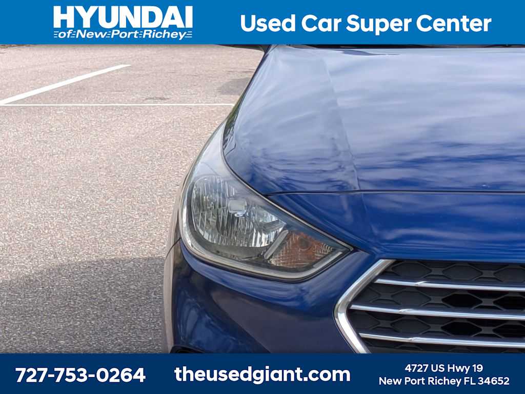 Thumbnail: 2021 Hyundai Accent - 9