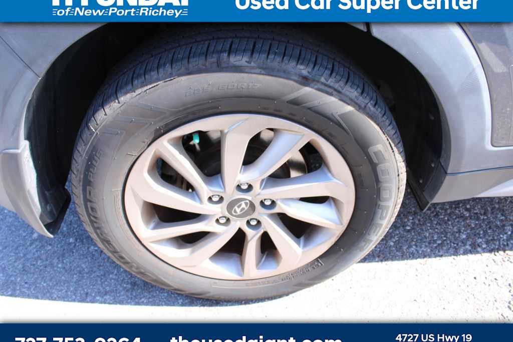 Thumbnail: 2017 Hyundai Tucson - 5