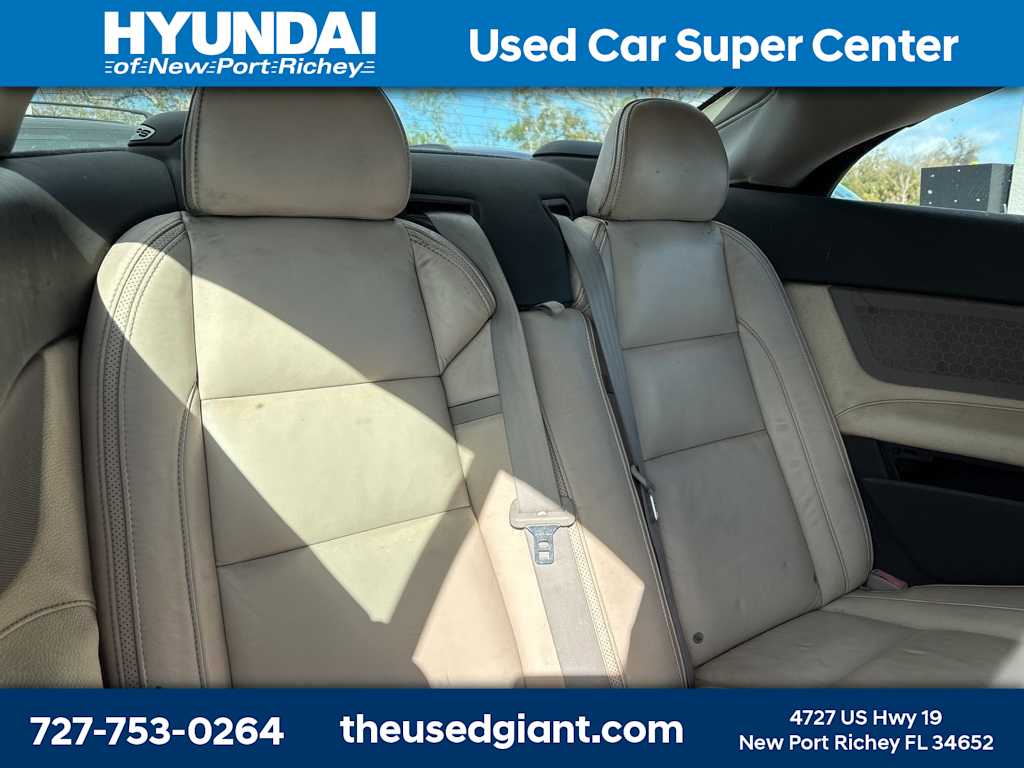 Thumbnail: 2012 Volvo C70 - 10