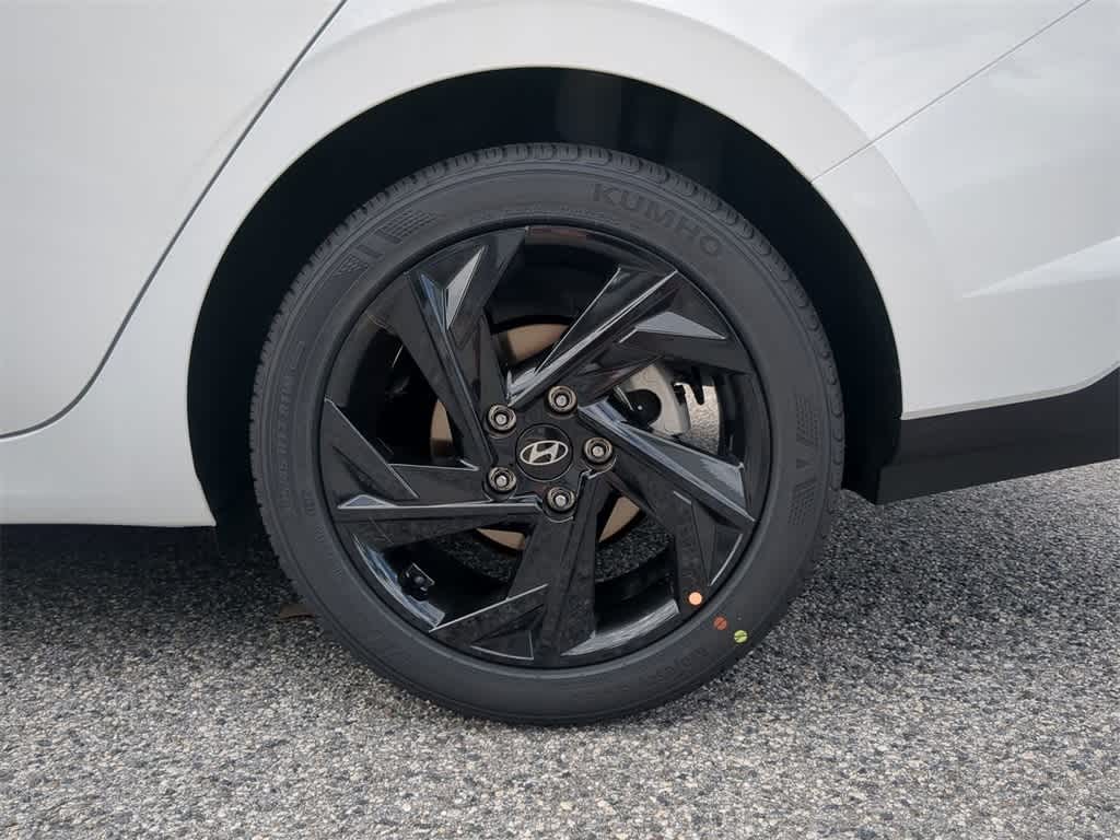 Thumbnail: 2026 Hyundai Elantra - 13