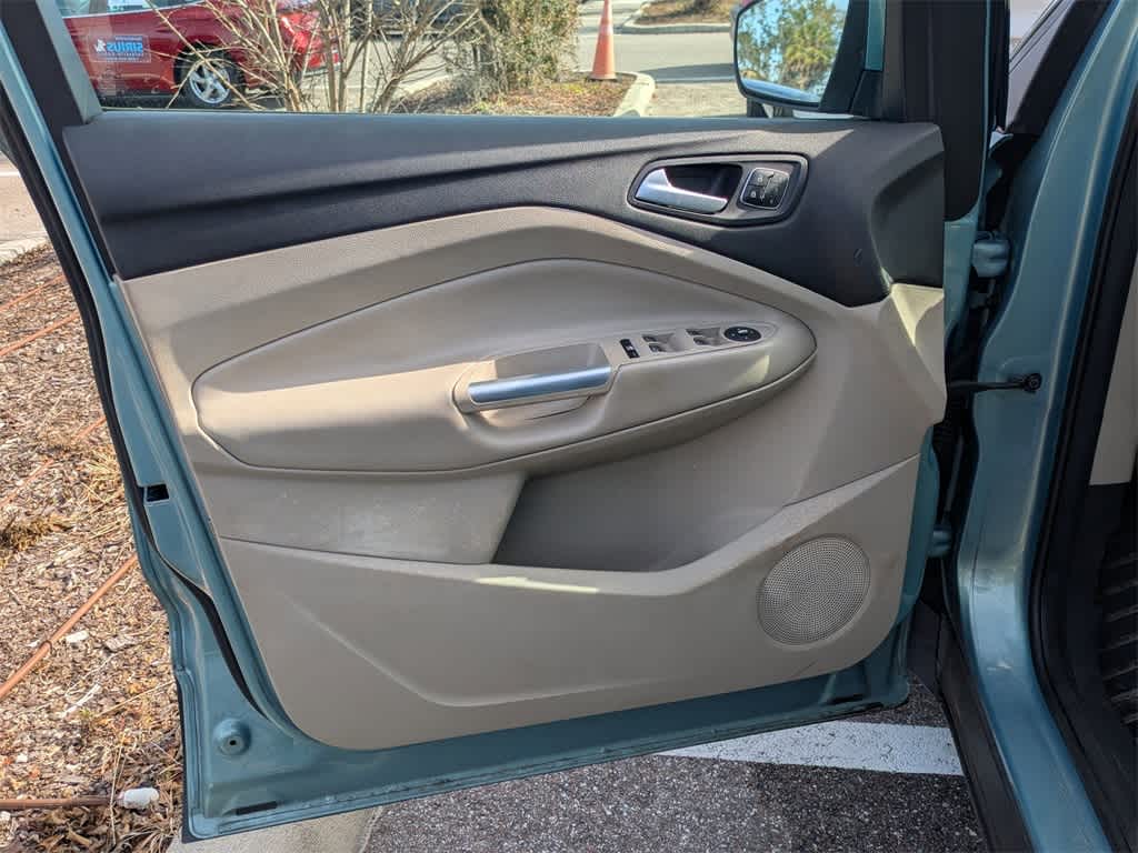 Thumbnail: 2013 Ford Escape - 12