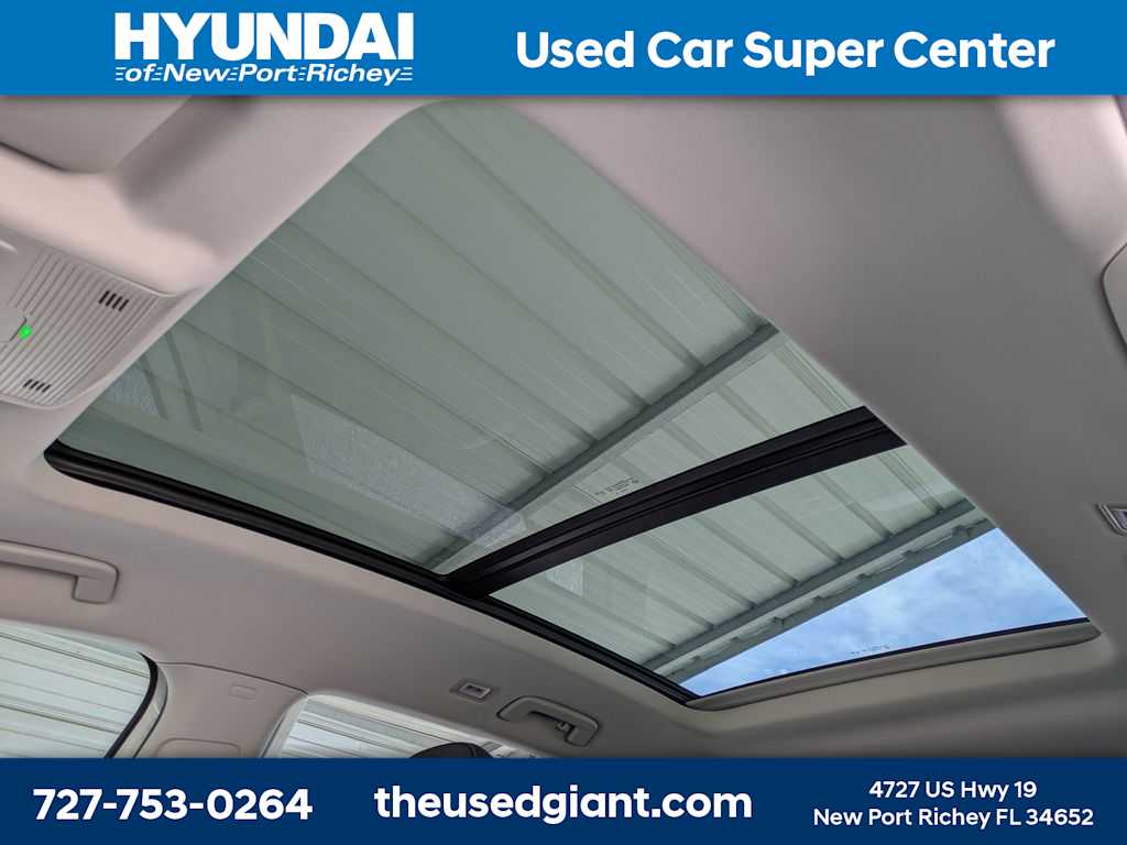 Thumbnail: 2025 Volkswagen Tiguan - 26