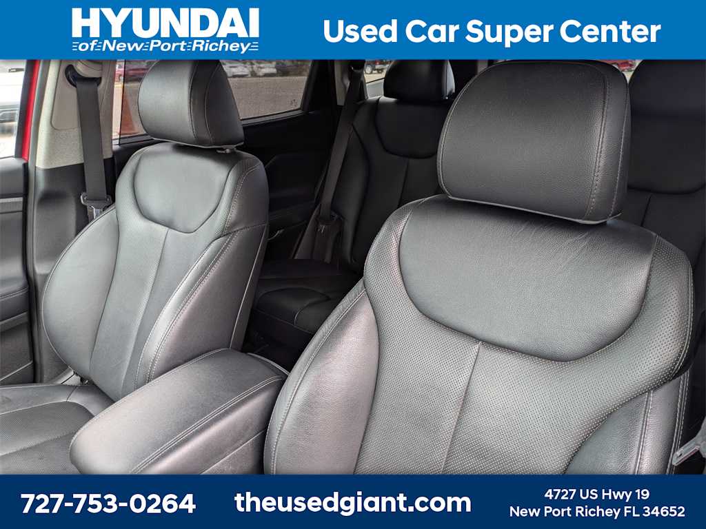 Thumbnail: 2020 Hyundai Santa Fe - 7