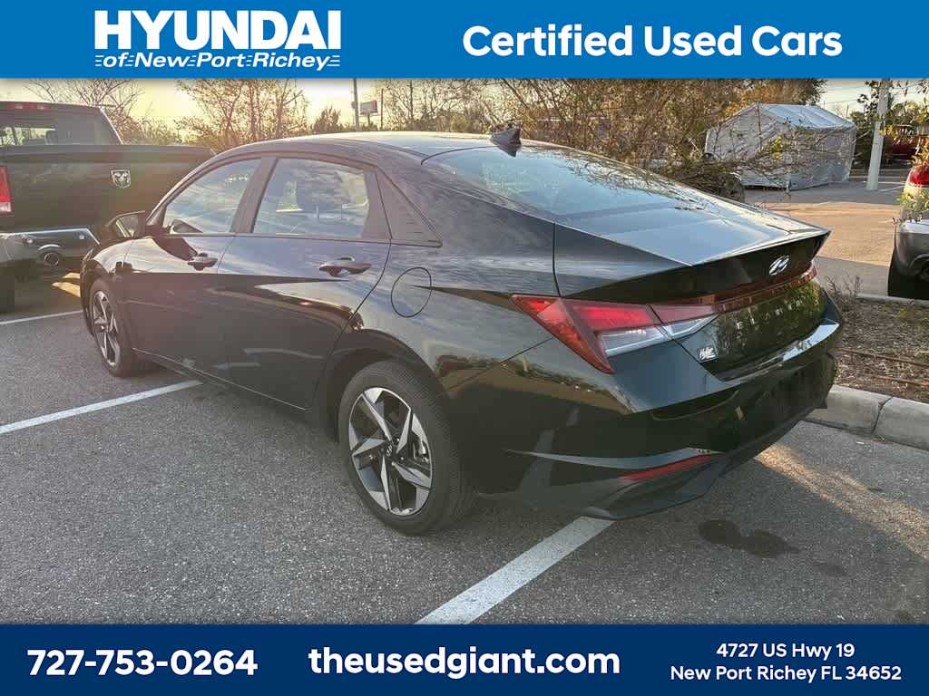 Thumbnail: 2023 Hyundai Elantra - 2