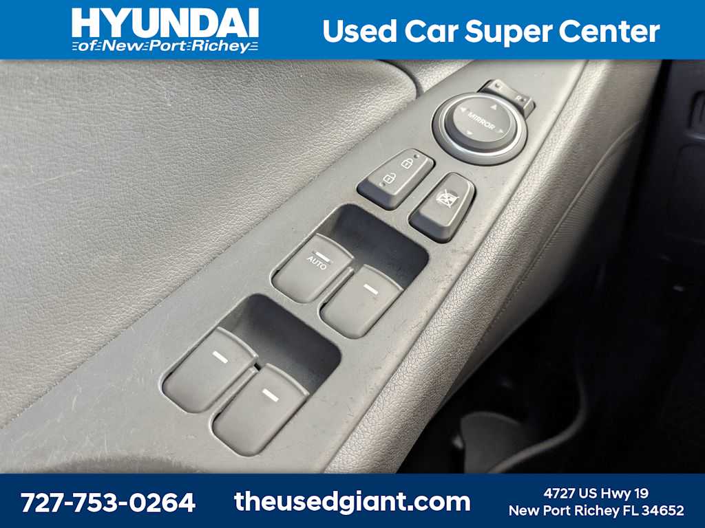 Thumbnail: 2013 Hyundai Sonata - 26