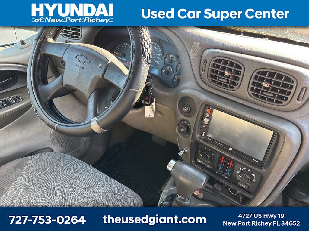 Thumbnail: 2003 Chevrolet TrailBlazer - 7