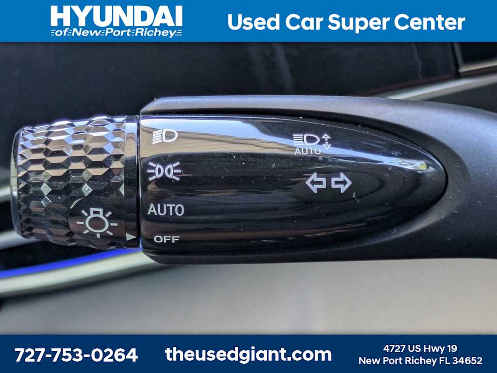 Thumbnail: 2025 Hyundai Elantra - 30