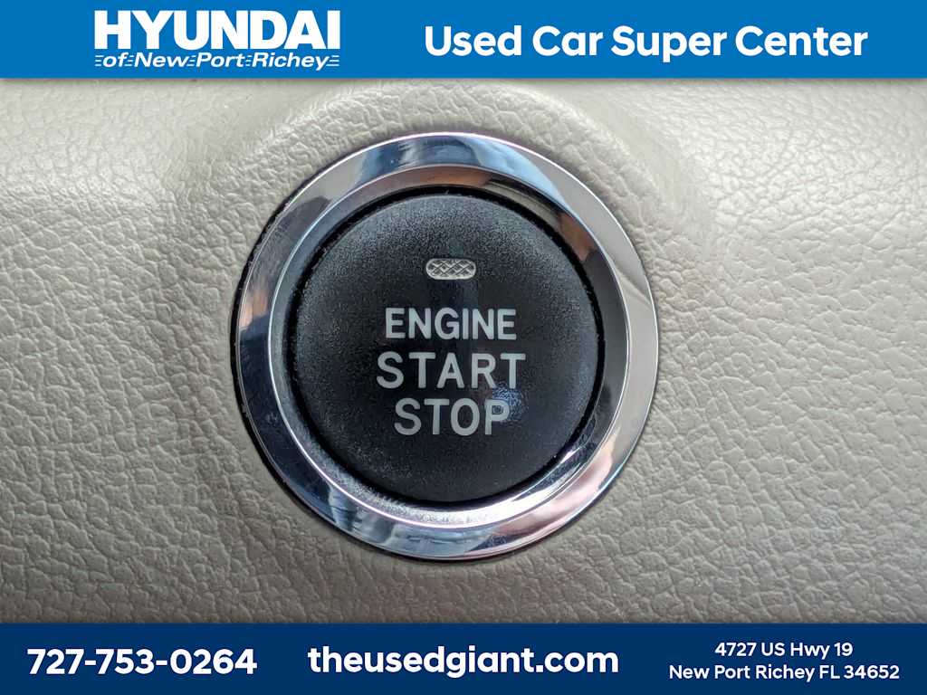 Thumbnail: 2011 Toyota Camry - 34