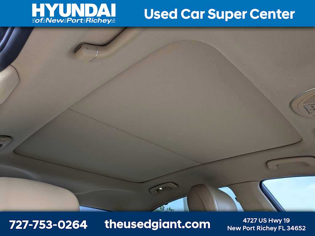 Thumbnail: 2015 Hyundai Genesis - 7