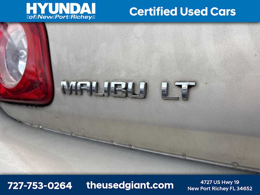 Thumbnail: 2012 Chevrolet Malibu - 5