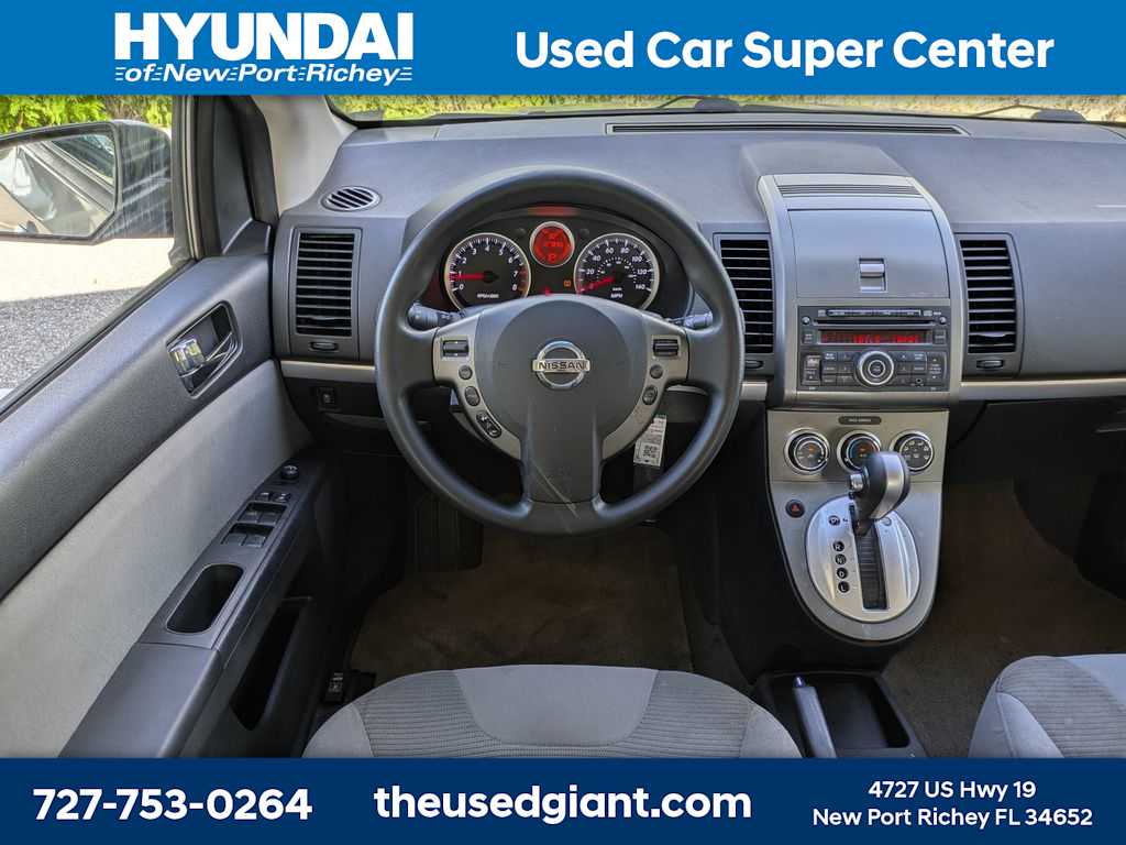Thumbnail: 2012 Nissan Sentra - 16