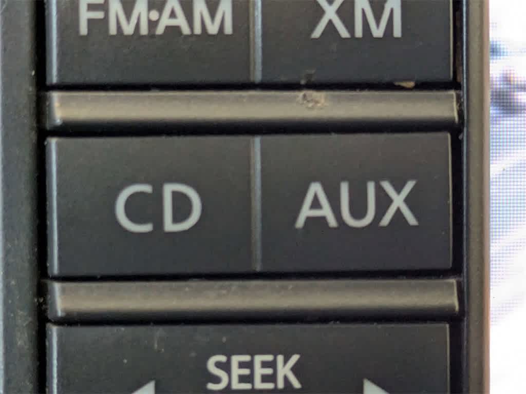 Thumbnail: 2013 Nissan Rogue - 24