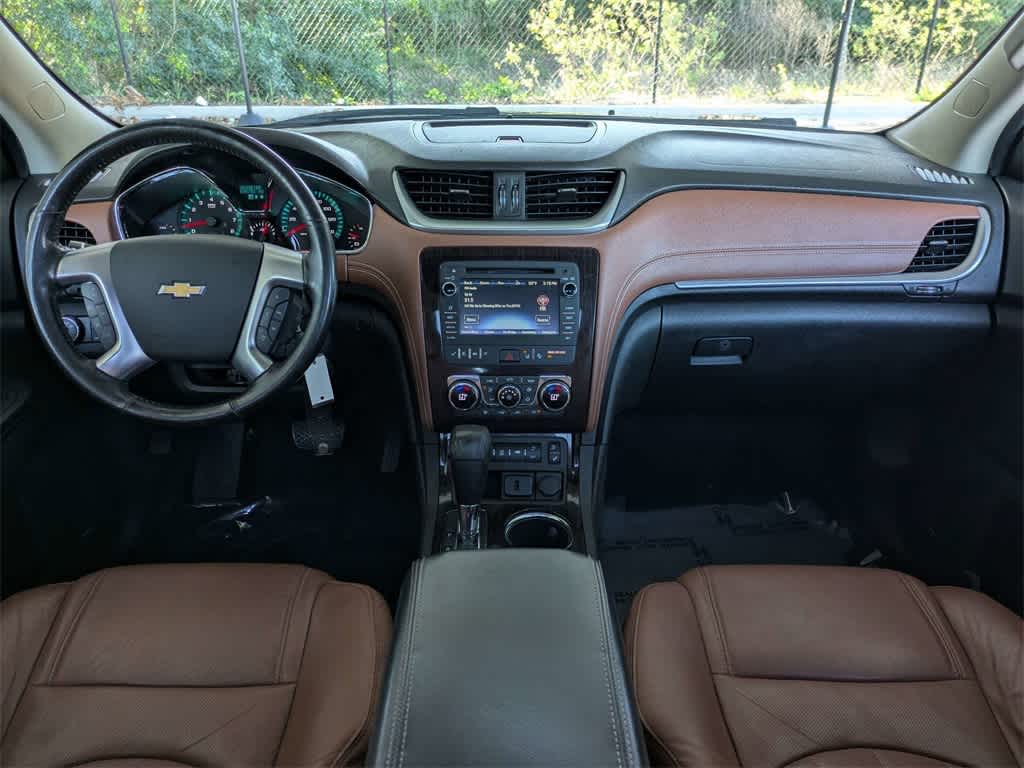 Thumbnail: 2017 Chevrolet Traverse - 20