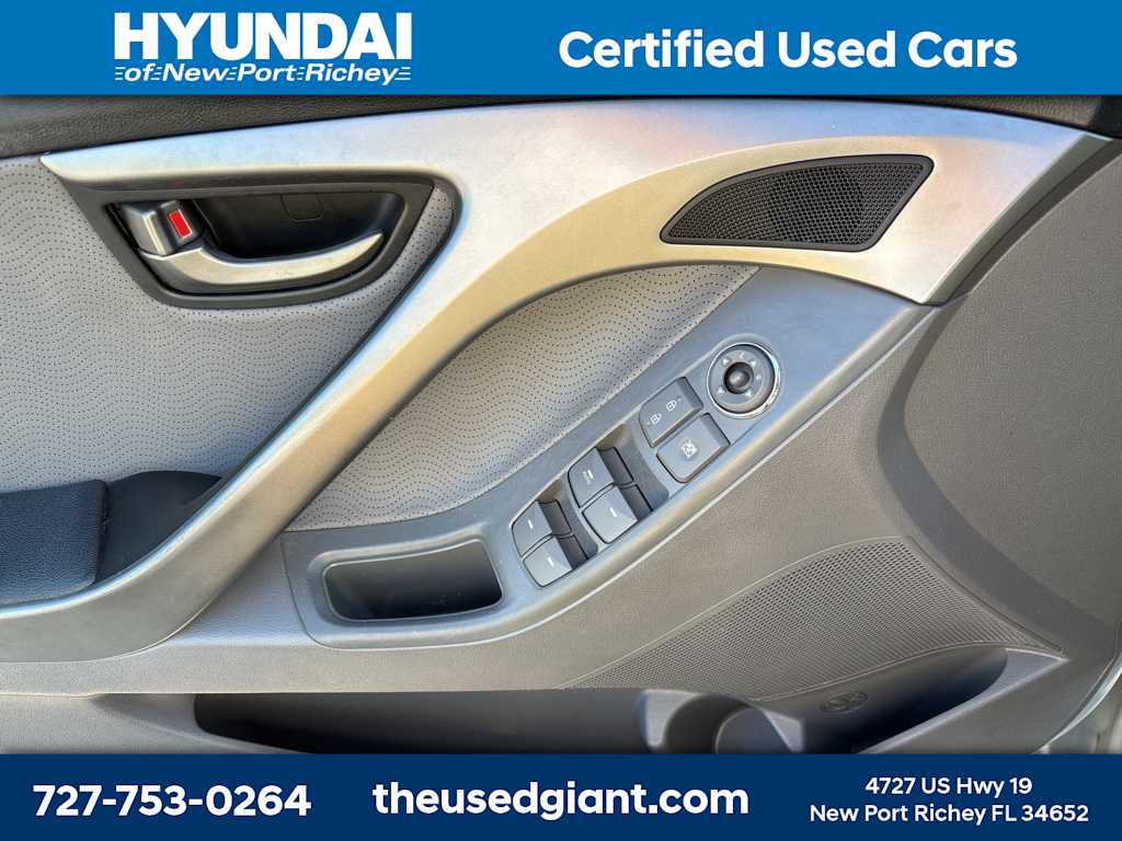 Thumbnail: 2013 Hyundai Elantra - 11