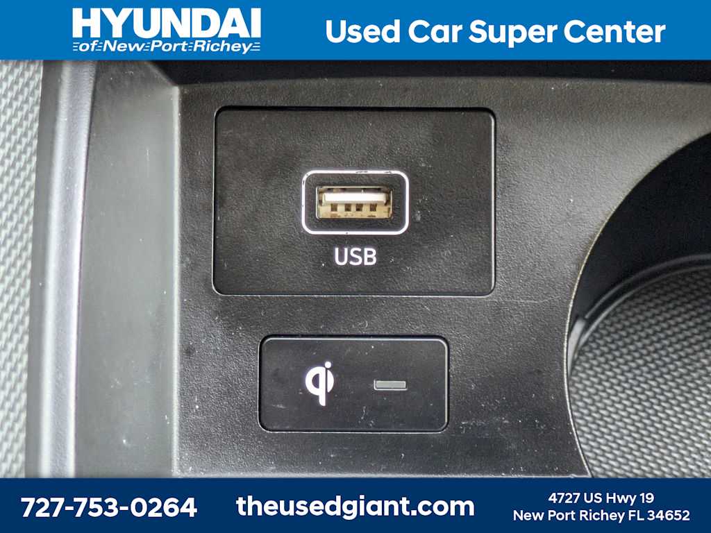 Thumbnail: 2023 Hyundai Santa Fe - 33