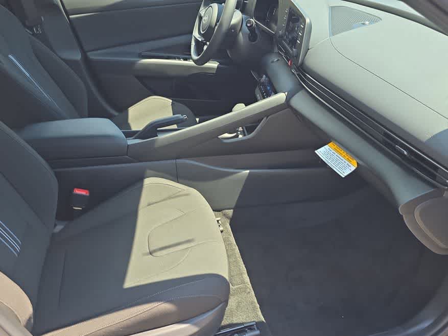 Thumbnail: 2026 Hyundai Elantra - 22
