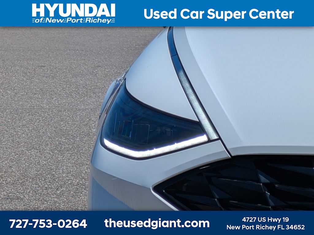 Thumbnail: 2023 Hyundai Sonata - 9